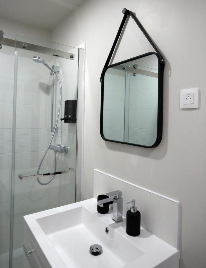Leden Apartamento Lissieu Exterior foto